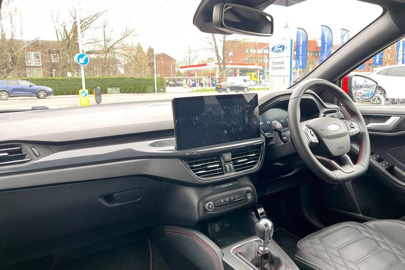 Used Ford Focus 2023 for sale - 77997153: Photo 18