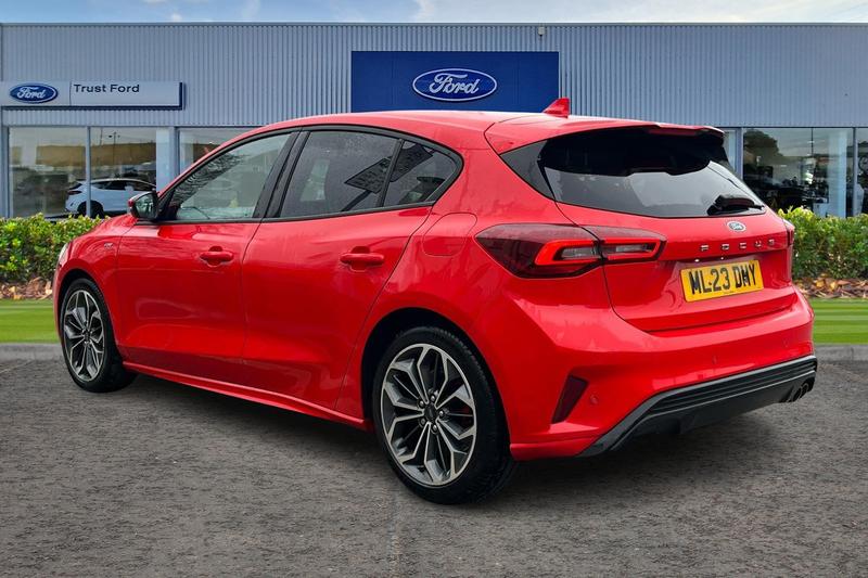 Used Ford Focus 2023 for sale - 77997153: Photo 2