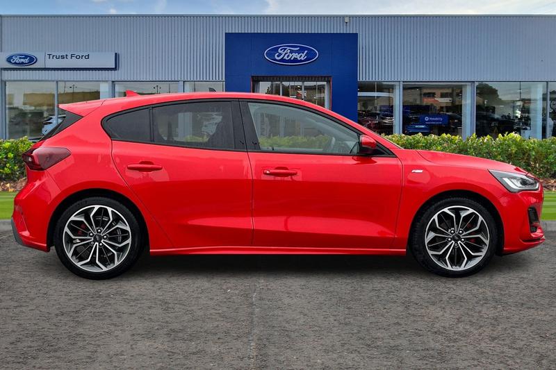 Used Ford Focus 2023 for sale - 77997153: Photo 3