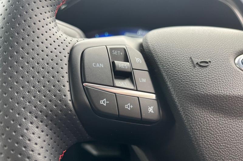 Used Ford Focus 2023 for sale - 77997153: Photo 39