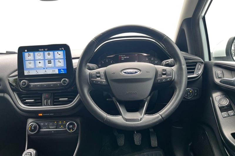 Used Ford Fiesta 2017 for sale - 78087909: Photo 11