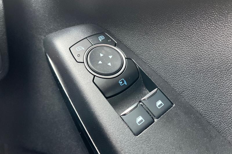 Used Ford Fiesta 2017 for sale - 78087909: Photo 16