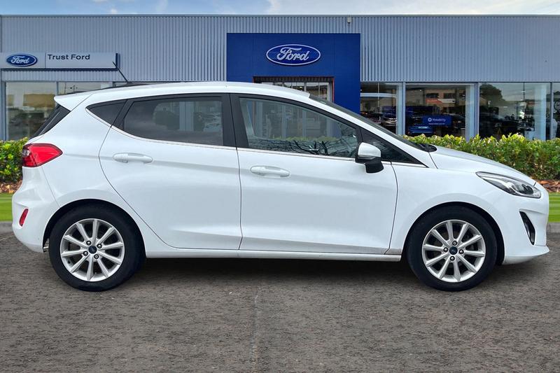 Used Ford Fiesta 2017 for sale - 78087909: Photo 3