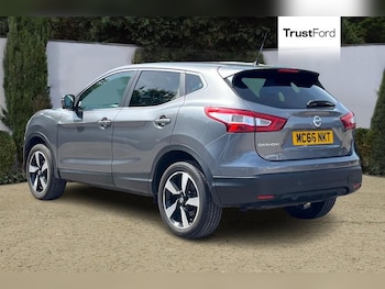 Used Nissan Qashqai 2017 for sale - 78671151: Photo