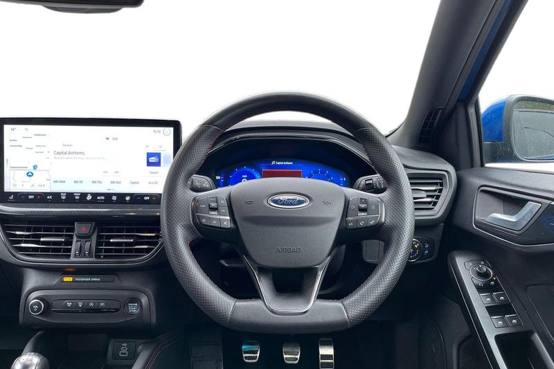 Used Ford Focus 2023 for sale - 76277367: Photo 11