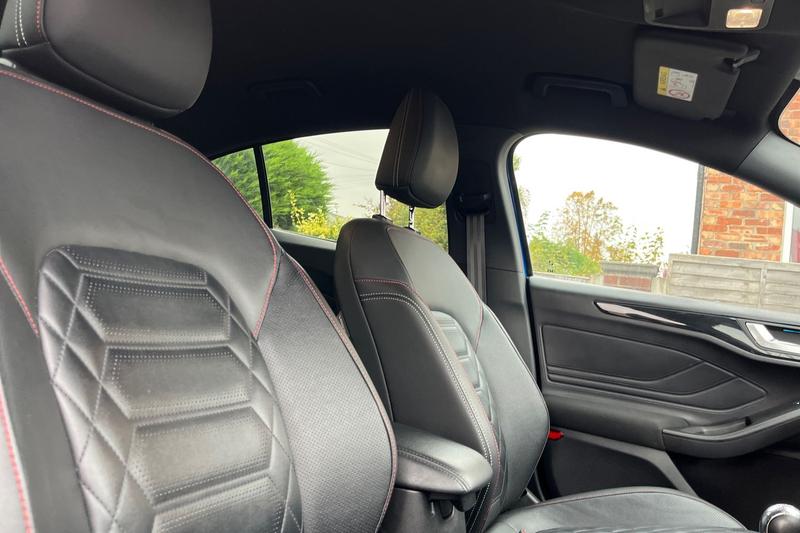 Used Ford Focus 2023 for sale - 76277367: Photo 17