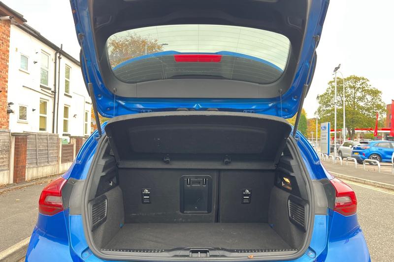 Used Ford Focus 2023 for sale - 76277367: Photo 21