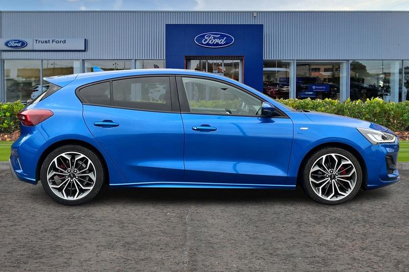 Used Ford Focus 2023 for sale - 76277367: Photo 3