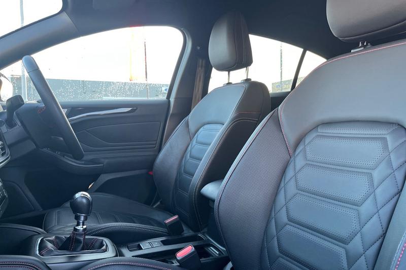 Used Ford Focus 2024 for sale - 76692964: Photo 19