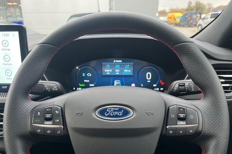Used Ford Kuga 2025 for sale - 76819287: Photo 12
