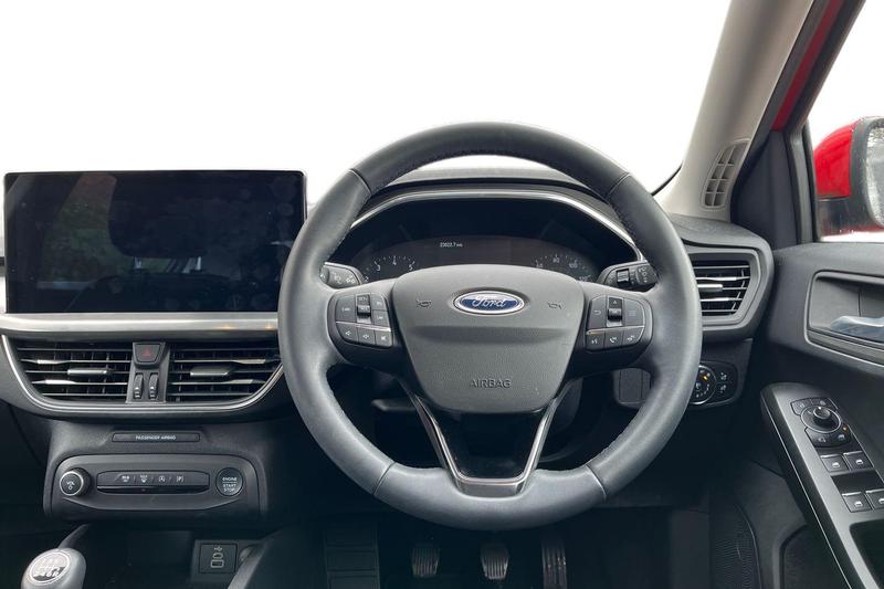 Used Ford Focus 2023 for sale - 78001267: Photo 11