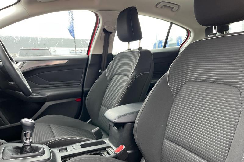 Used Ford Focus 2023 for sale - 78001267: Photo 19