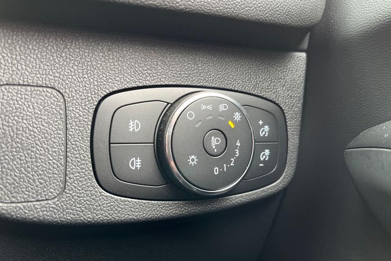 Used Ford Focus 2023 for sale - 78001267: Photo 30