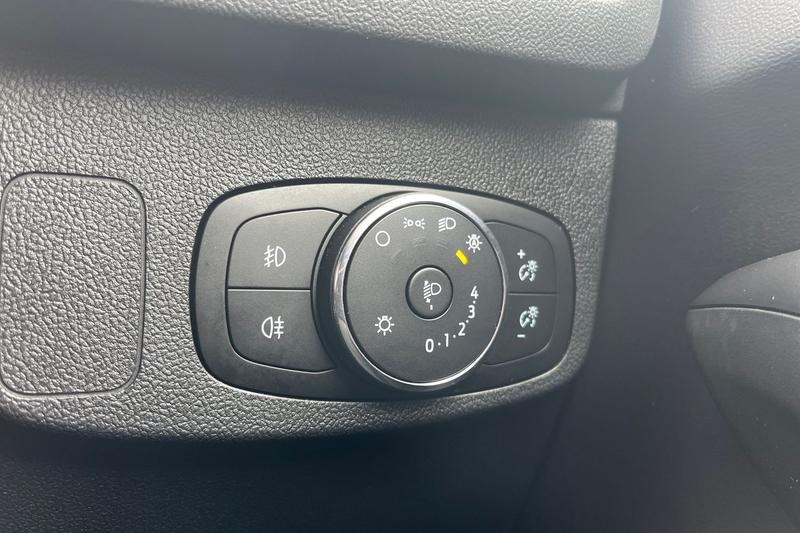 Used Ford Focus 2023 for sale - 78001265: Photo 30