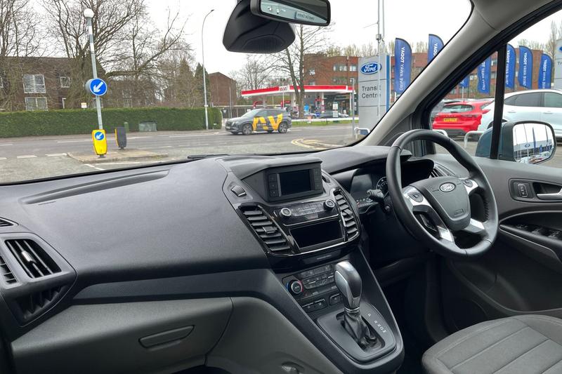 Used Ford Grand Tourneo Connect 2022 for sale - 78001286: Photo 18
