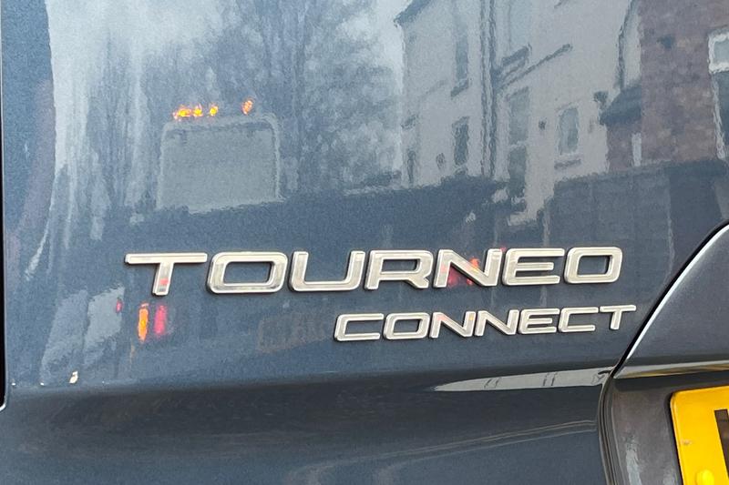 Used Ford Grand Tourneo Connect 2022 for sale - 78001286: Photo 25