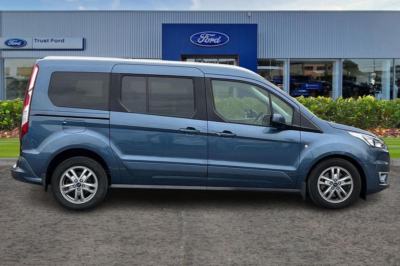 Used Ford Grand Tourneo Connect 2022 for sale - 78001286: Photo 3