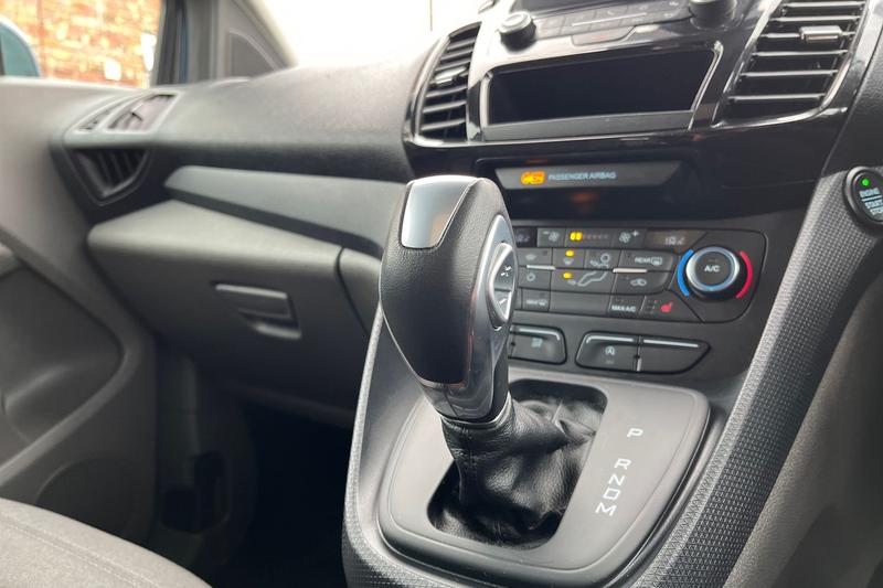 Used Ford Grand Tourneo Connect 2022 for sale - 78001286: Photo 36