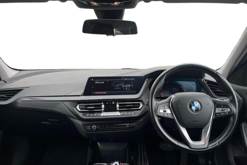 Used BMW 1 Series 2024 for sale - 77457304: Photo 10