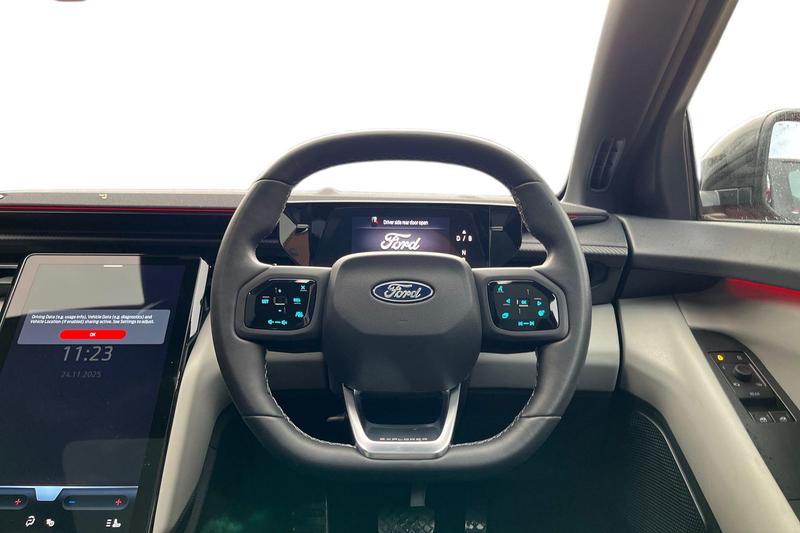 Used Ford Explorer 2024 for sale - 76684918: Photo 11