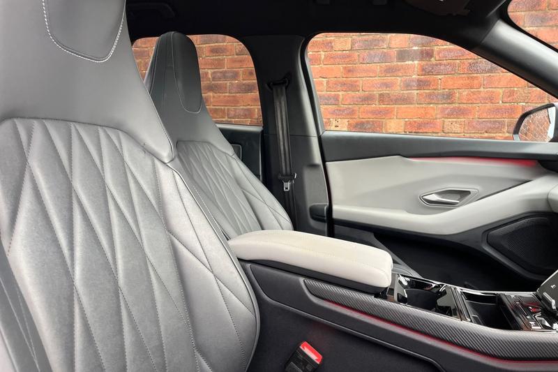 Used Ford Explorer 2024 for sale - 76684918: Photo 17