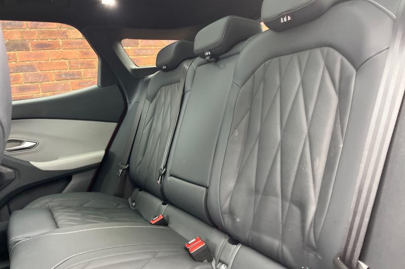 Used Ford Explorer 2024 for sale - 76684918: Photo 20