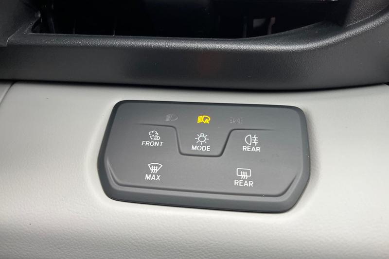 Used Ford Explorer 2024 for sale - 76684918: Photo 32