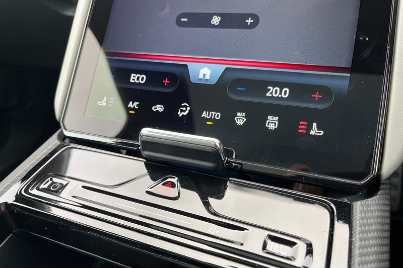 Used Ford Explorer 2024 for sale - 76684918: Photo 40