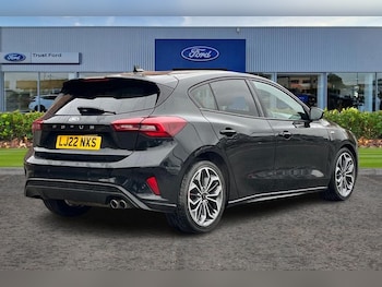 Used Ford Focus 2022 for sale - 76255397: Photo 4