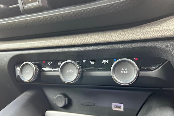 Used Citroen C5 X 2023 for sale - 76255420: Photo 22