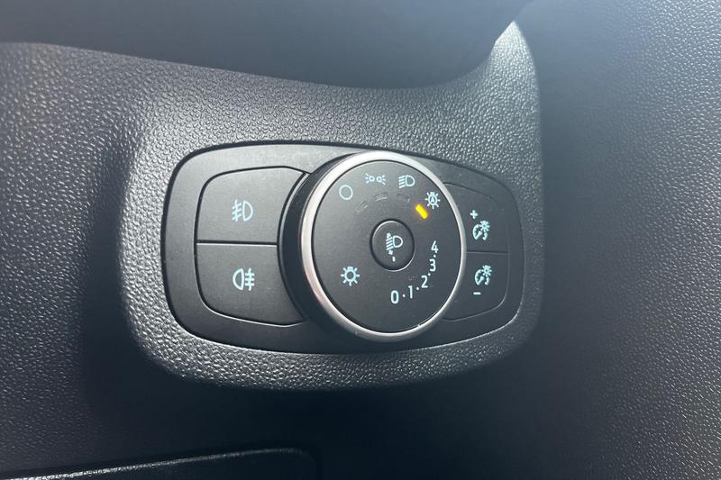 Used Ford Fiesta 2020 for sale - 76557506: Photo 30