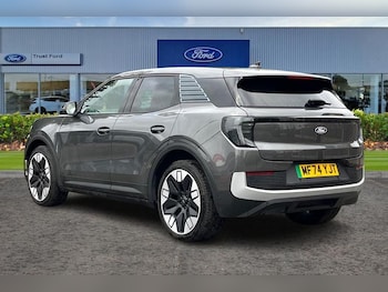 Used Ford Explorer 2024 for sale - 76277201: Photo 2