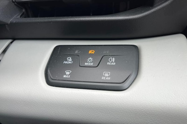 Used Ford Explorer 2024 for sale - 76277201: Photo 31