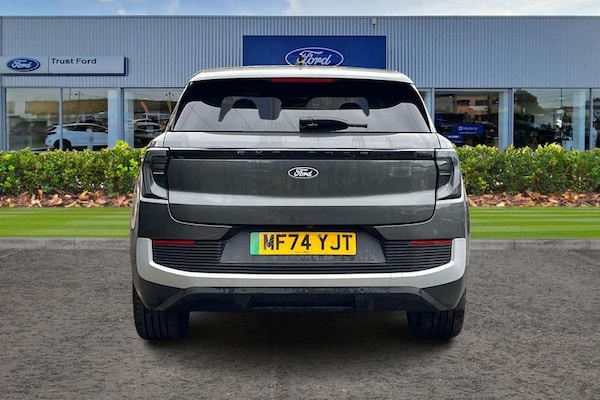 Used Ford Explorer 2024 for sale - 76277201: Photo 7