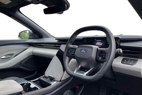 Used Ford Explorer 2024 for sale - 76277201: Photo 9