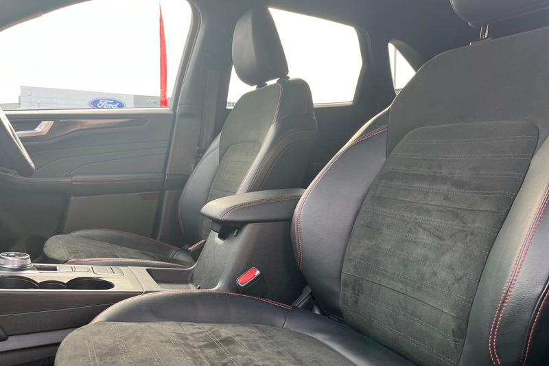 Used Ford Kuga 2023 for sale - 76494522: Photo 19