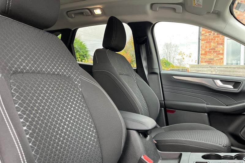 Used Ford Kuga 2024 for sale - 76488578: Photo 16