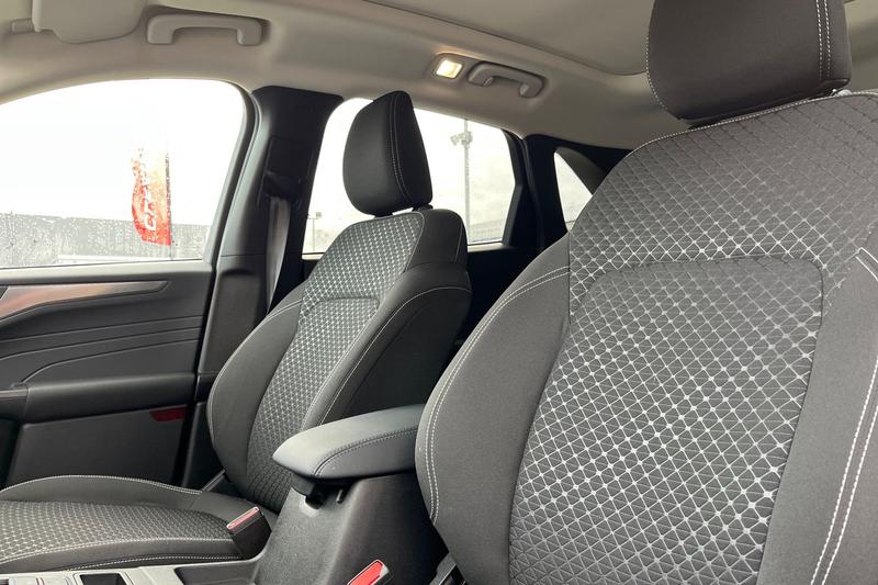 Used Ford Kuga 2024 for sale - 76488578: Photo 18