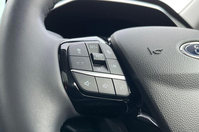 Used Ford Kuga 2024 for sale - 76488578: Photo 38