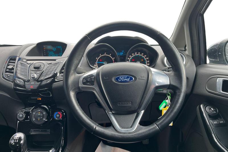 Used Ford Fiesta 2014 for sale - 76631378: Photo 11