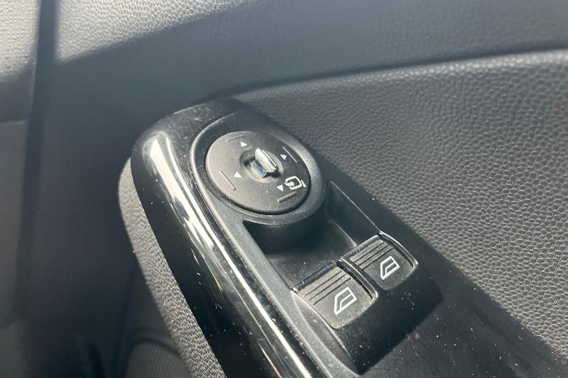 Used Ford Fiesta 2014 for sale - 76631378: Photo 16