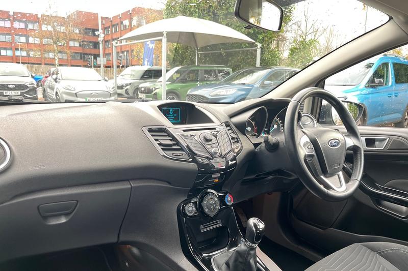 Used Ford Fiesta 2014 for sale - 76631378: Photo 18