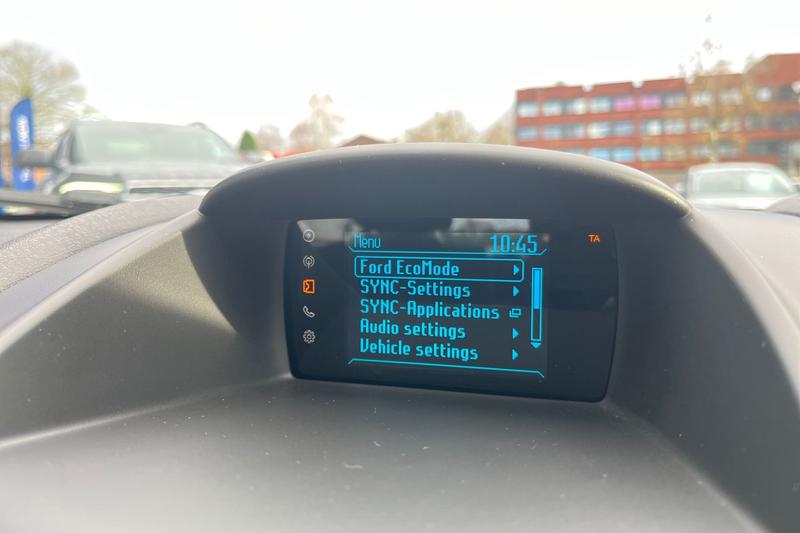 Used Ford Fiesta 2014 for sale - 76631378: Photo 34