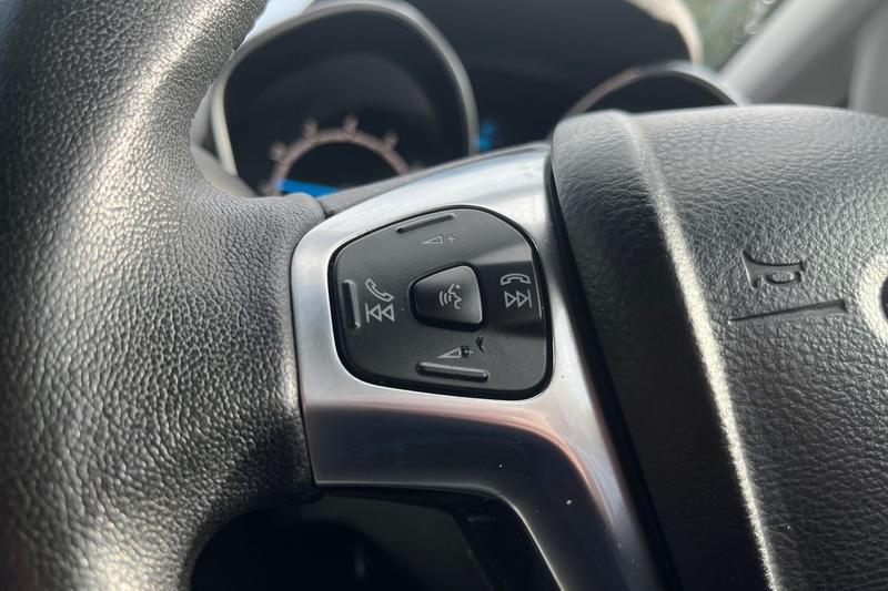 Used Ford Fiesta 2014 for sale - 76631378: Photo 38