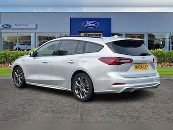 Used Ford Focus 2024 for sale - 76184536: Photo 2