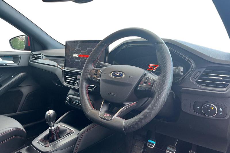 Used Ford Focus 2022 for sale - 77457299: Photo 9