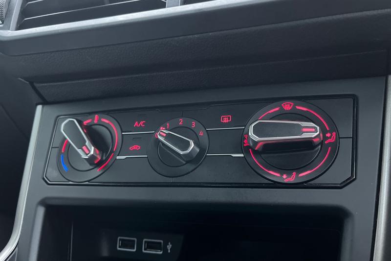 Used Volkswagen Polo 2019 for sale - 77248743: Photo 22