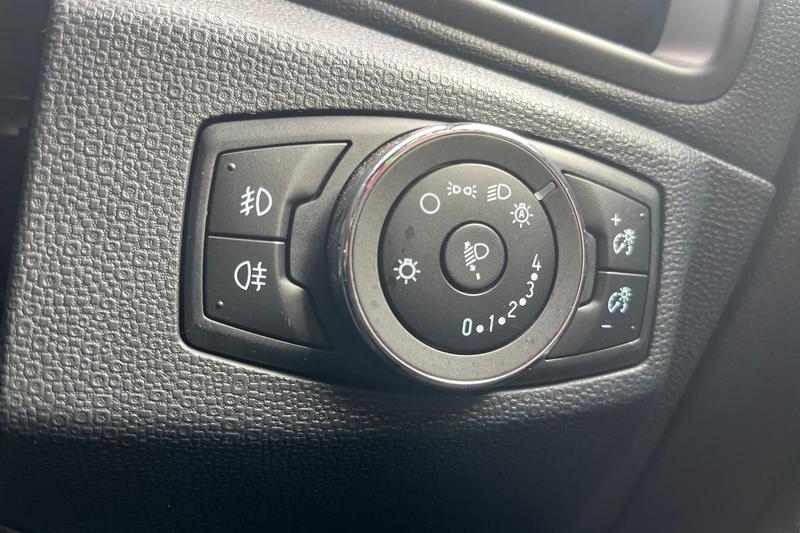 Used Ford Ecosport 2023 for sale - 77672604: Photo 30