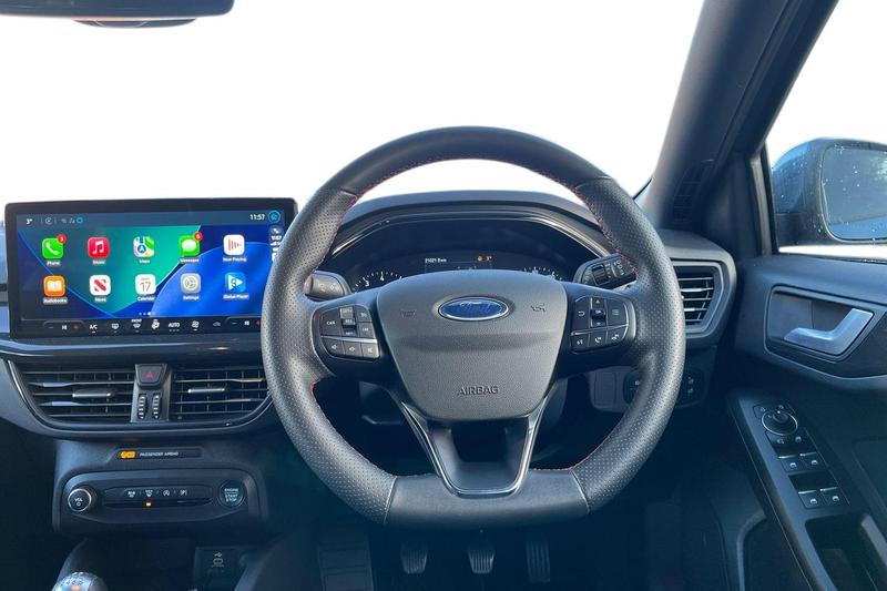 Used Ford Focus for sale - 76660094: Photo 11