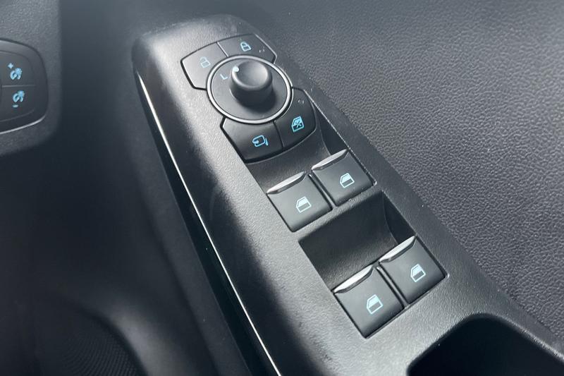 Used Ford Puma 2023 for sale - 76722849: Photo 16